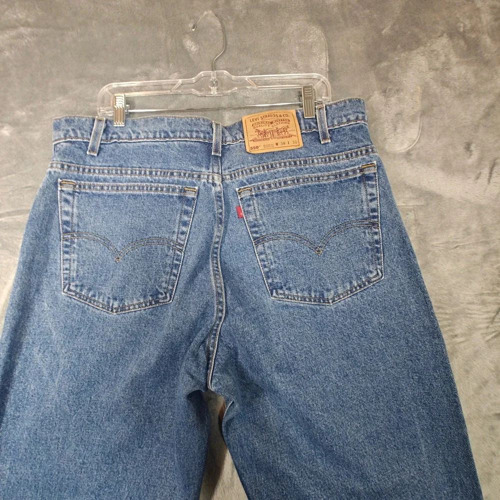 Vintage 90s Levis 550 Relaxed Tapered 38x30 Fits 36x30 USA Red Tab High Rise 95